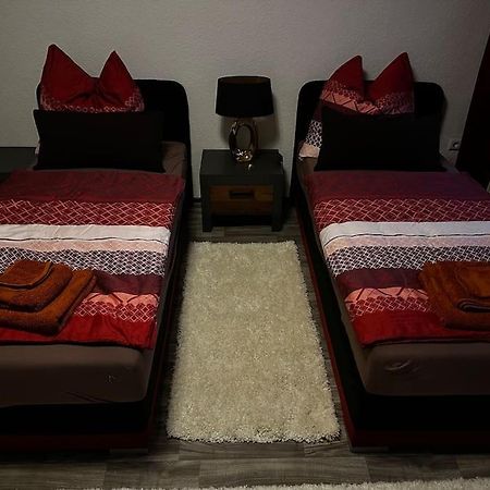 Schoene Wohnung In Bestlage Inclusive Parkplatz لبسيا المظهر الخارجي الصورة